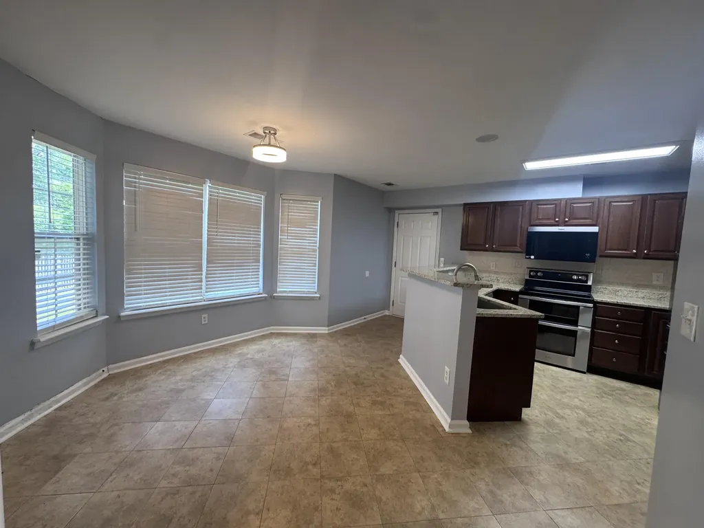 3644 Gladman Way Lexington KY 40503