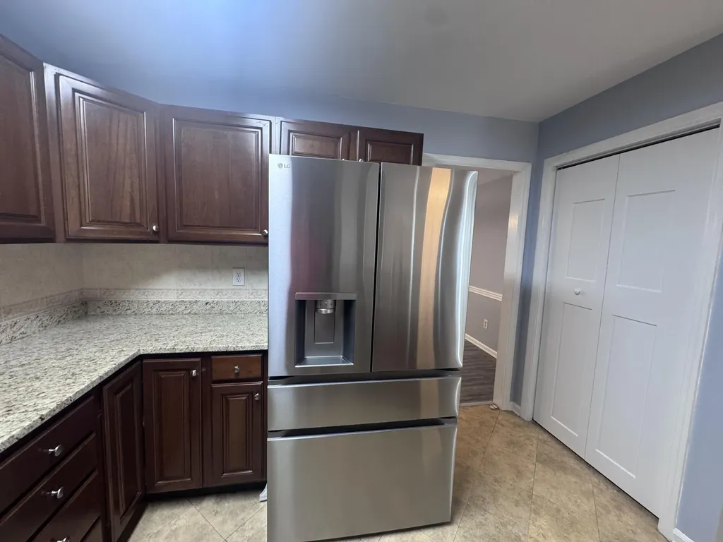 3644 Gladman Way Lexington KY 40503