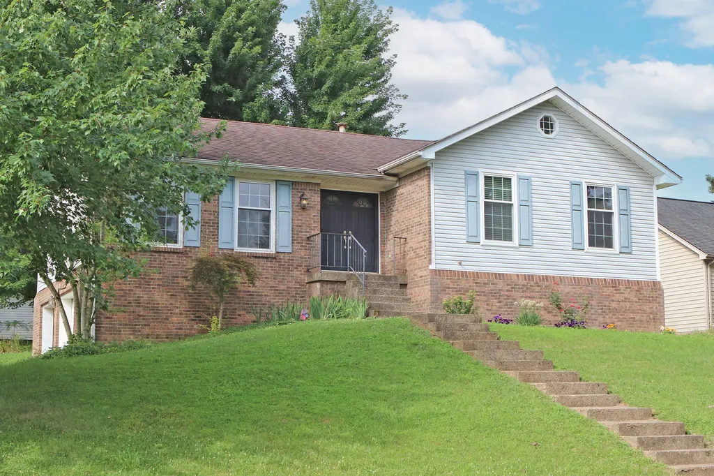 388 Cromwell Way Lexington KY 40503