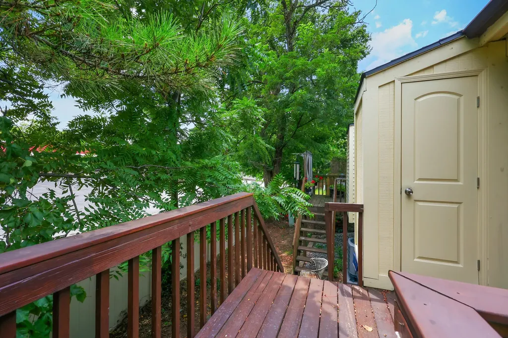 726 Spring Meadows Drive Lexington KY 40504
