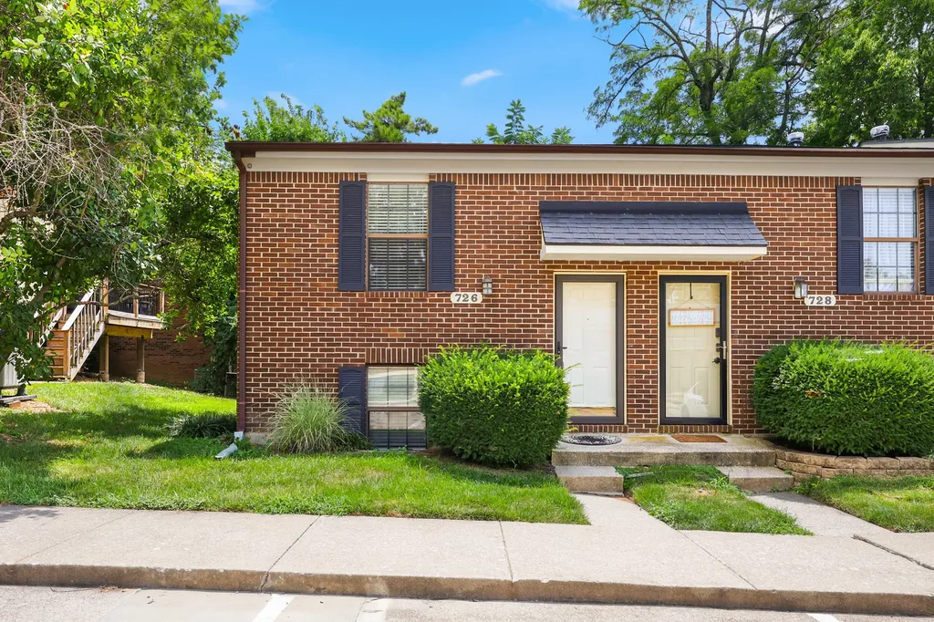 726 Spring Meadows Drive Lexington KY 40504