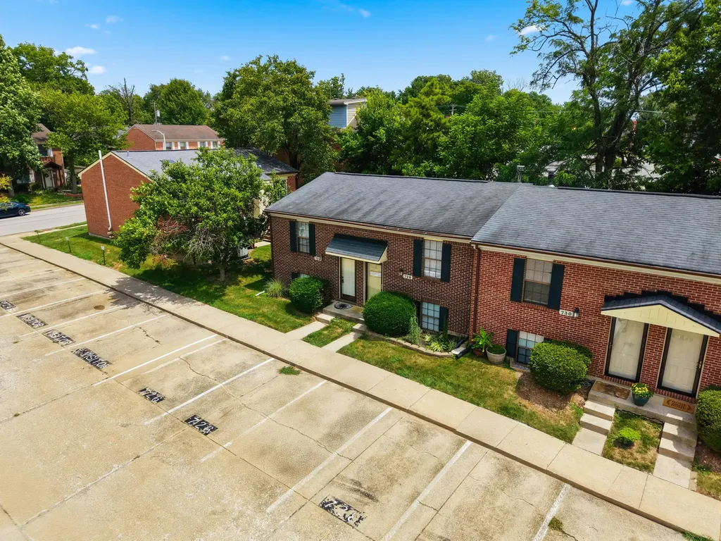 726 Spring Meadows Drive Lexington KY 40504