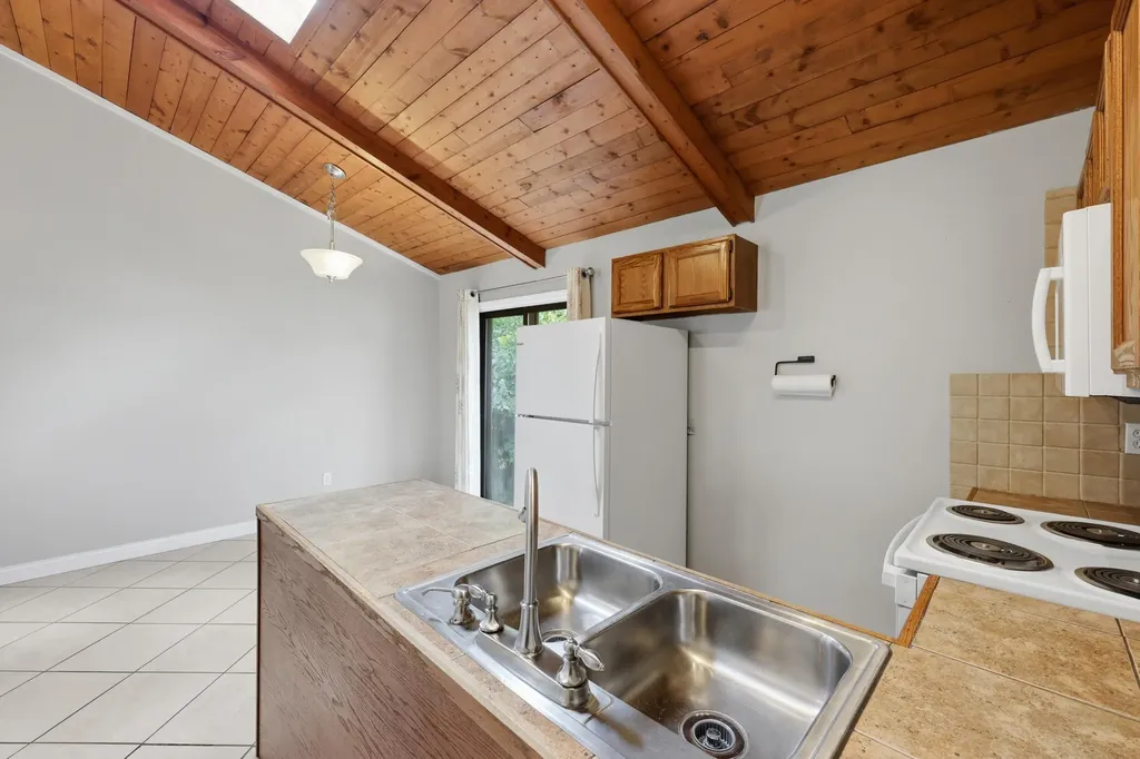 726 Spring Meadows Drive Lexington KY 40504
