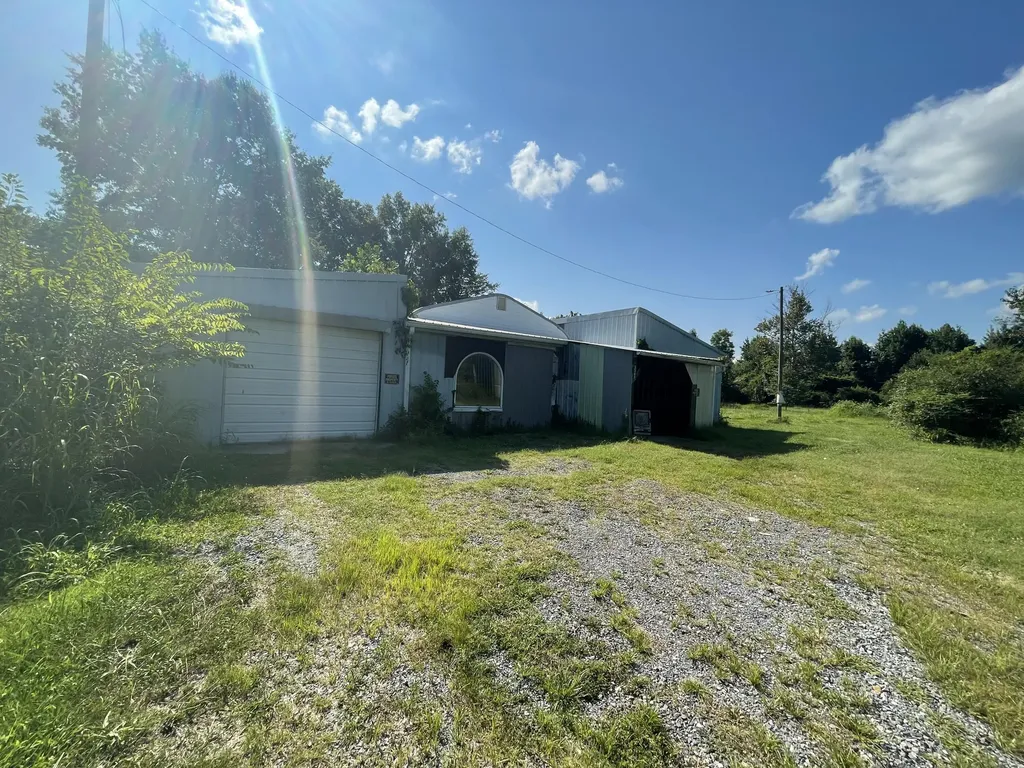 2345 Highway 564 Mayfield KY 42066