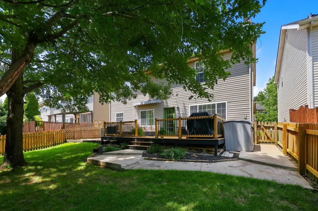 756 Vermillion Peak Pass Lexington KY 40515