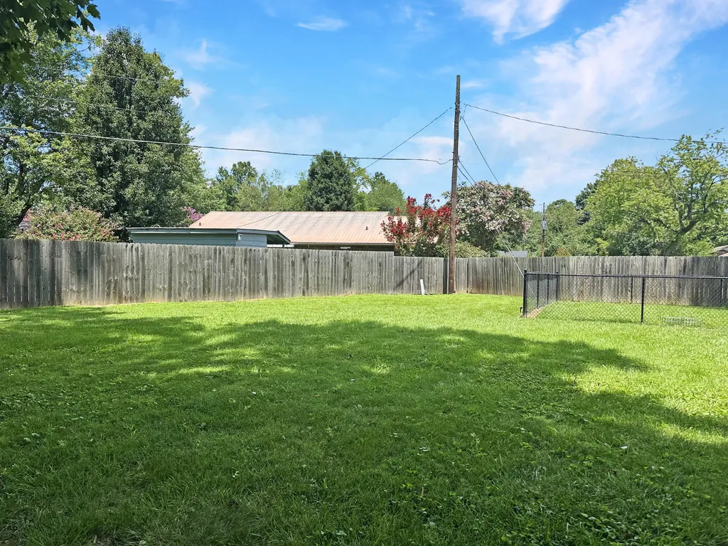 1508 Glendale Road Murray KY 42071