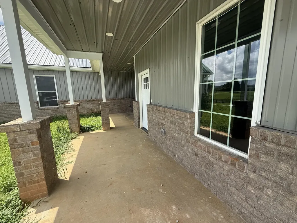 1615 White Road Somerset KY 42503