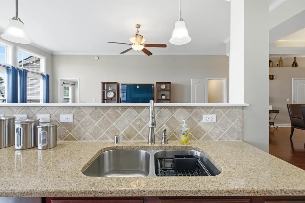 2973 Constantine Avenue Lexington KY 40509