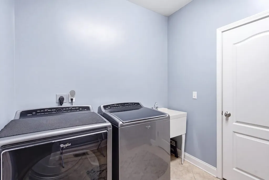 2973 Constantine Avenue Lexington KY 40509