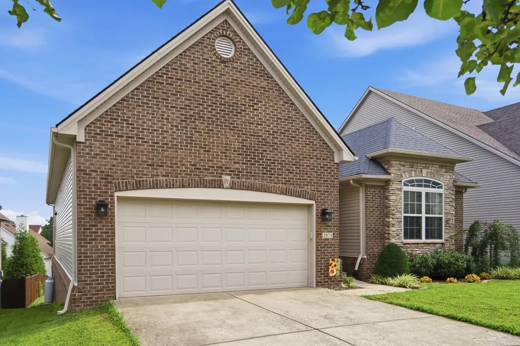2973 Constantine Avenue Lexington KY 40509