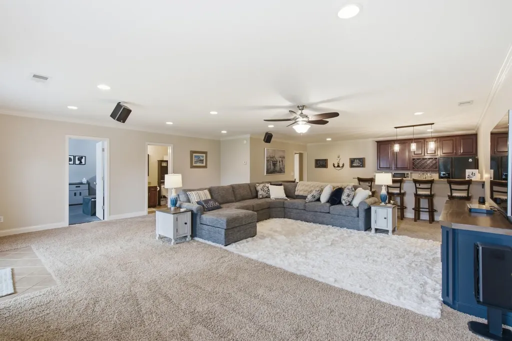 2973 Constantine Avenue Lexington KY 40509