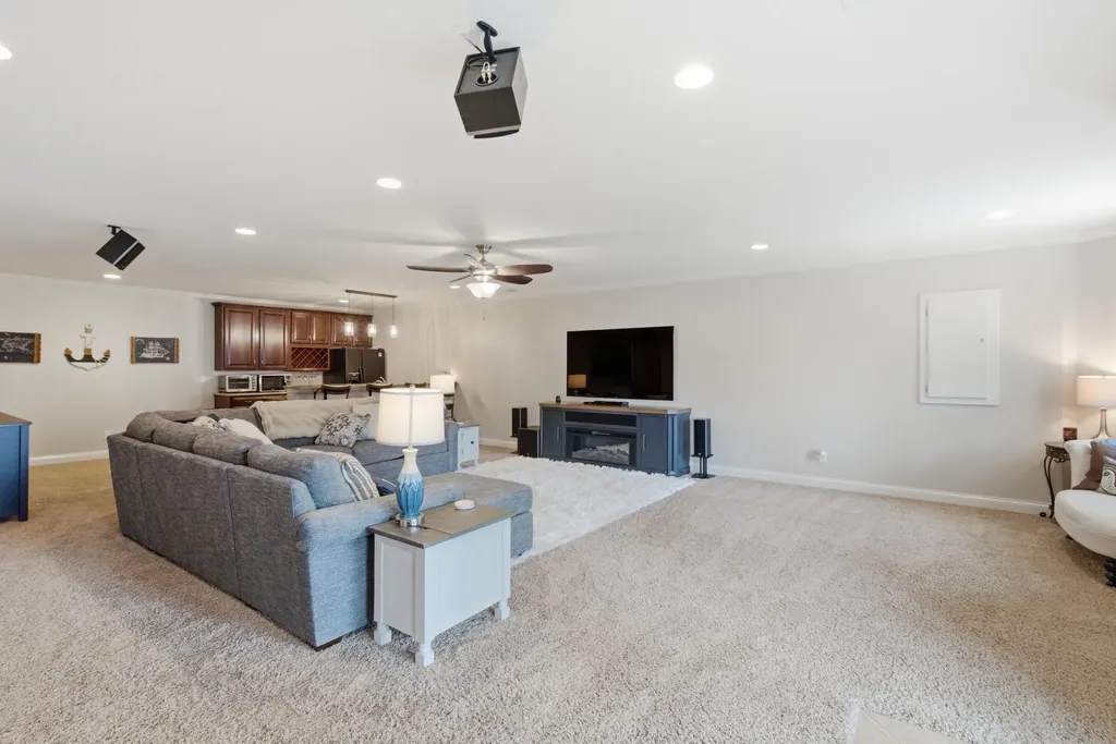 2973 Constantine Avenue Lexington KY 40509