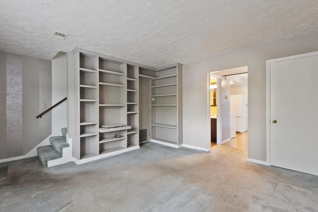 3462 Sutherland Drive Lexington KY 40517
