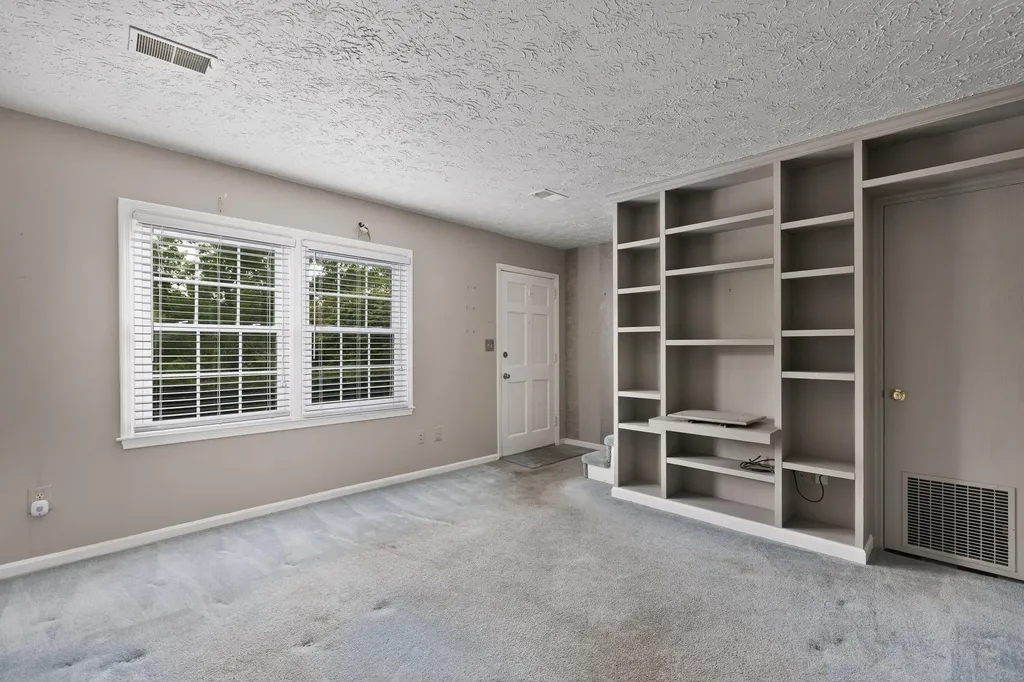 3462 Sutherland Drive Lexington KY 40517