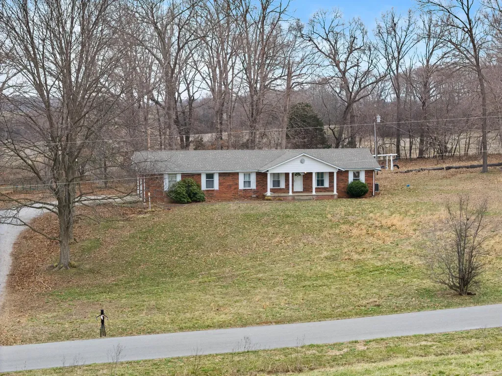 2316 Bush Road Cadiz KY 42211