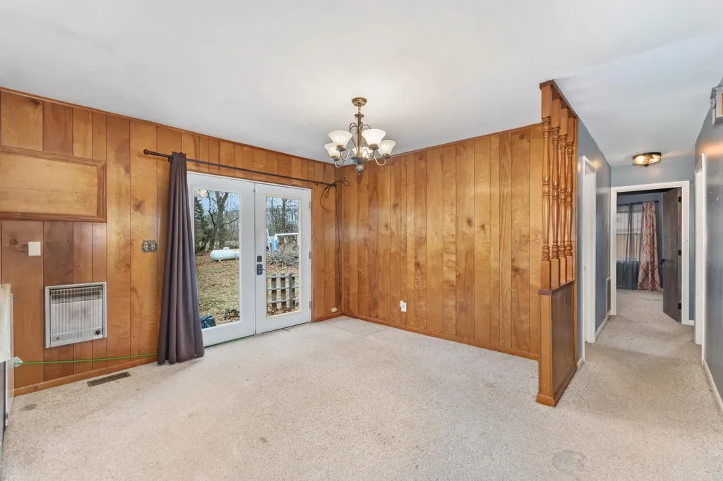 2316 Bush Road Cadiz KY 42211