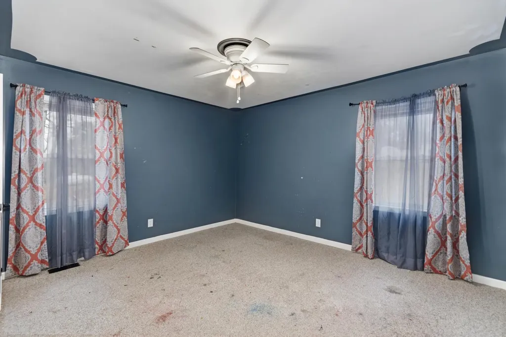 2316 Bush Road Cadiz KY 42211
