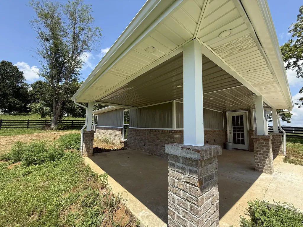 1505 White Road Somerset KY 42501