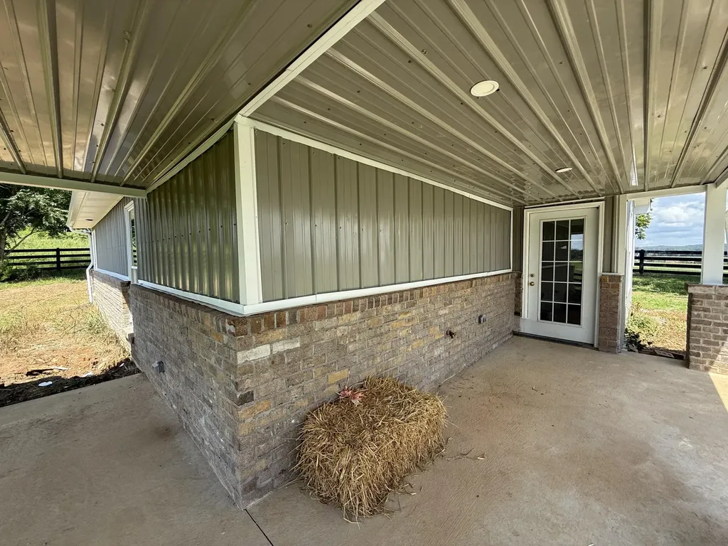 1505 White Road Somerset KY 42501