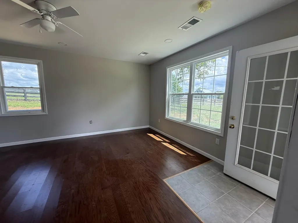1505 White Road Somerset KY 42501