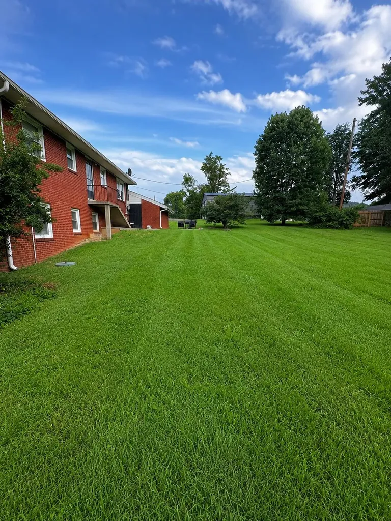 85 Cherry Lane Burnside KY 42519