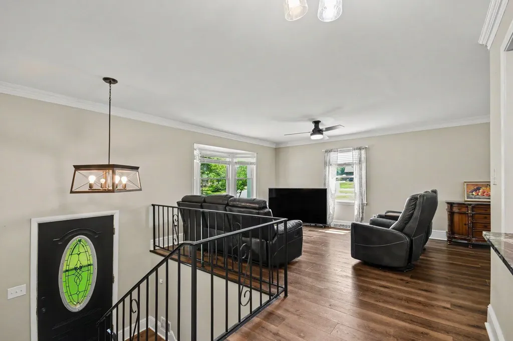 85 Cherry Lane Burnside KY 42519