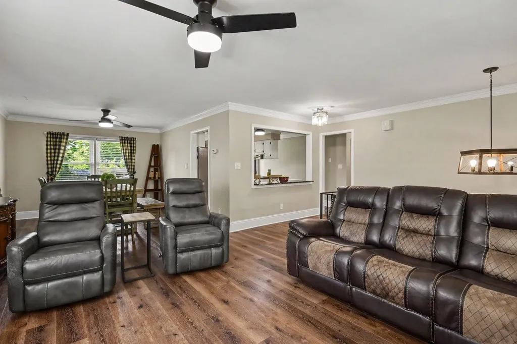 85 Cherry Lane Burnside KY 42519