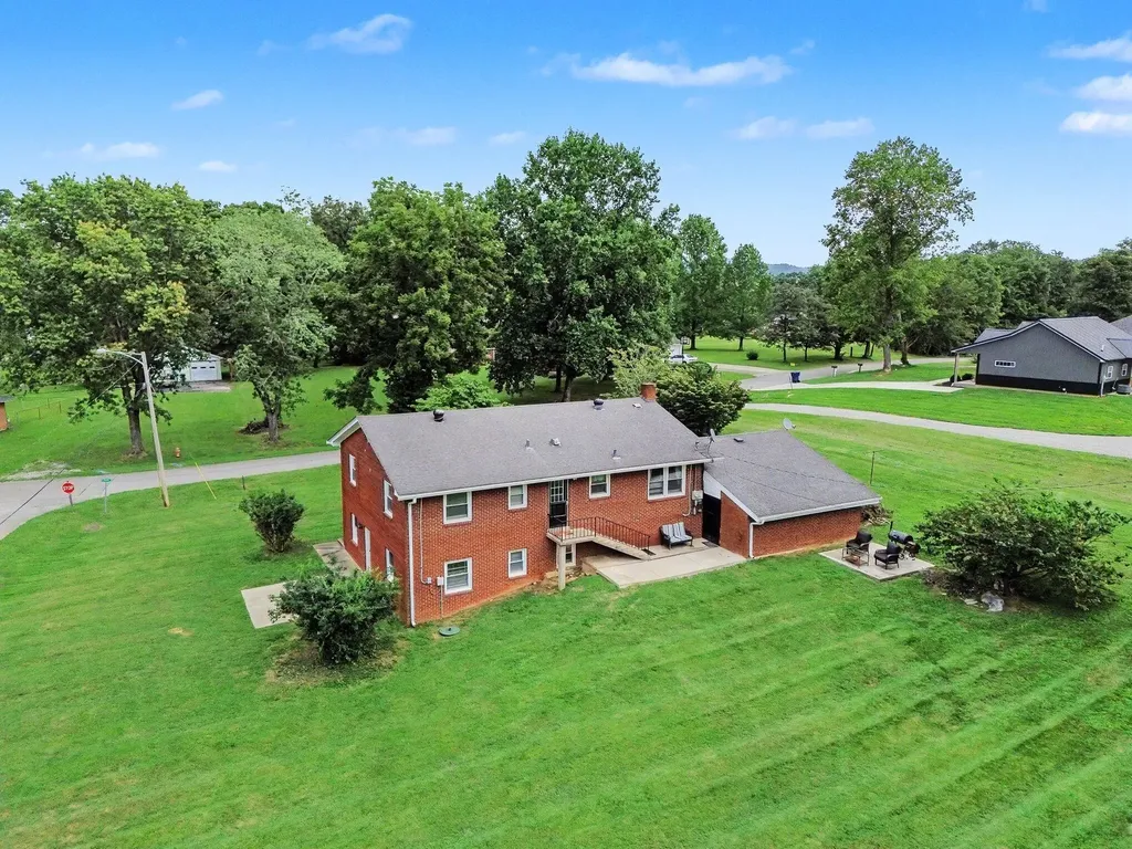 85 Cherry Lane Burnside KY 42519