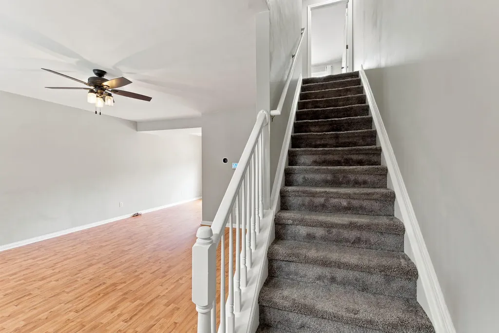 1156 Appian Crossing Way Lexington KY 40517