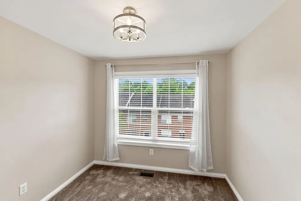 1156 Appian Crossing Way Lexington KY 40517