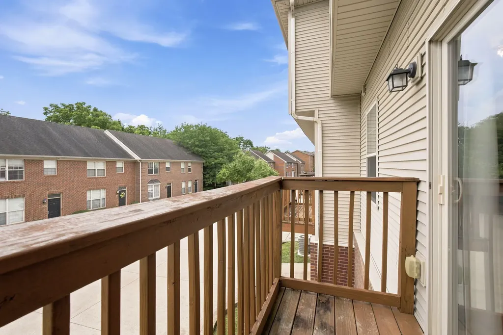 1156 Appian Crossing Way Lexington KY 40517