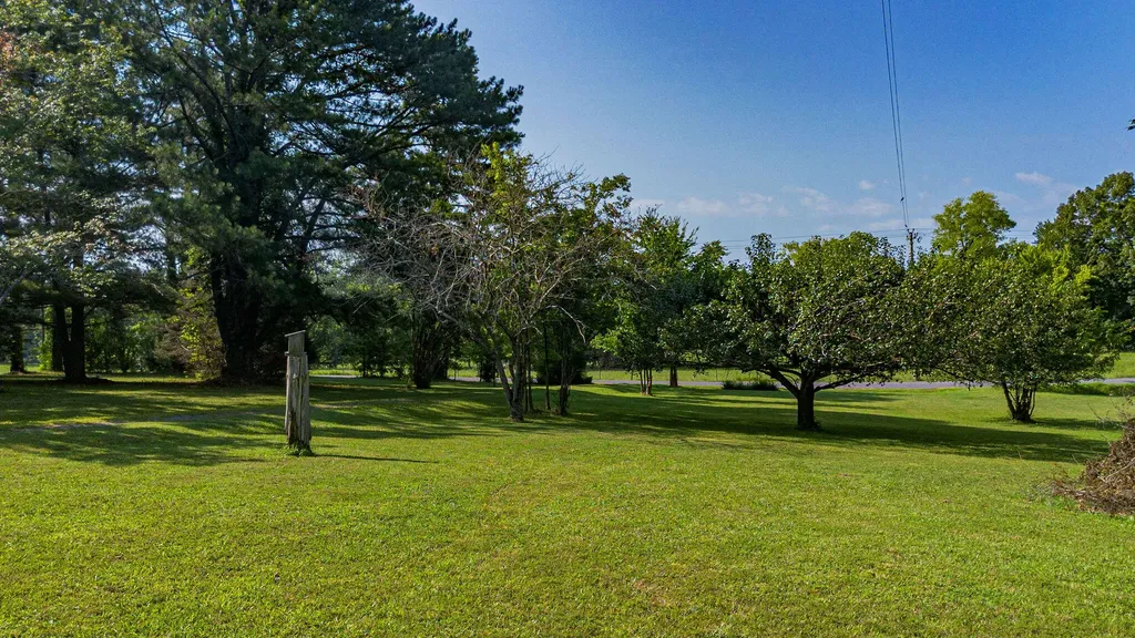 687 Reed Road Benton KY 42025