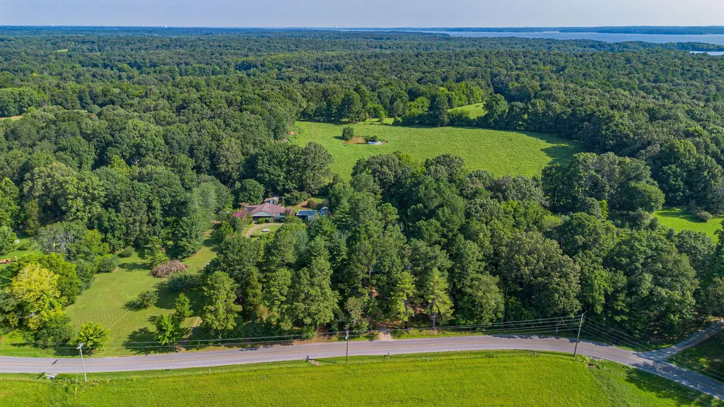 687 Reed Road Benton KY 42025