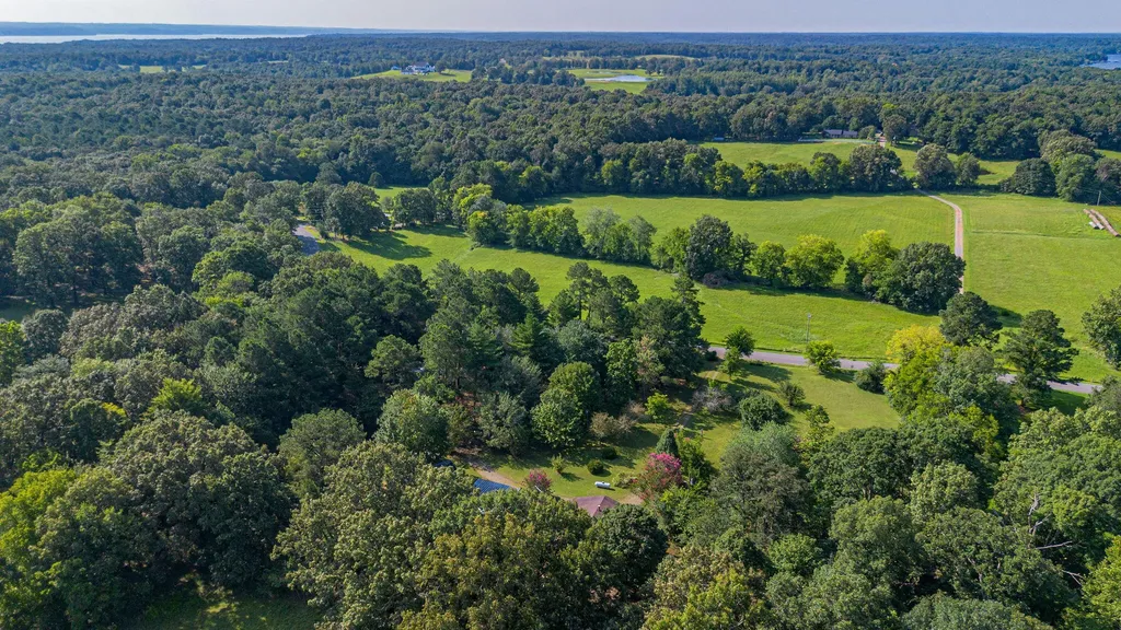 687 Reed Road Benton KY 42025