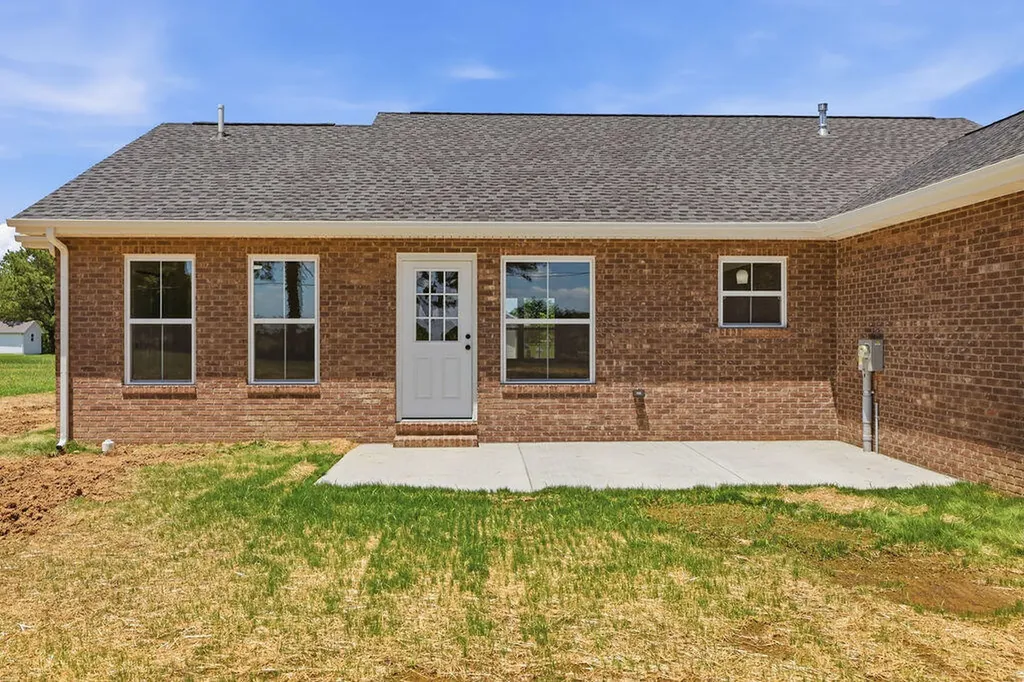 84 Drew Drive Murray KY 42071