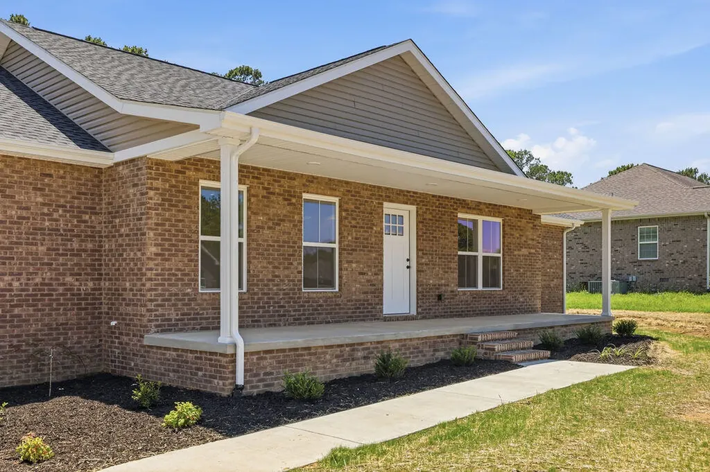 84 Drew Drive Murray KY 42071