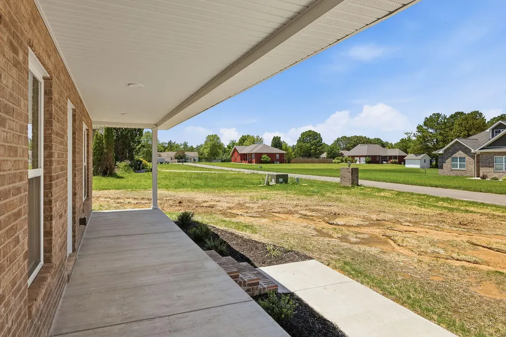 84 Drew Drive Murray KY 42071