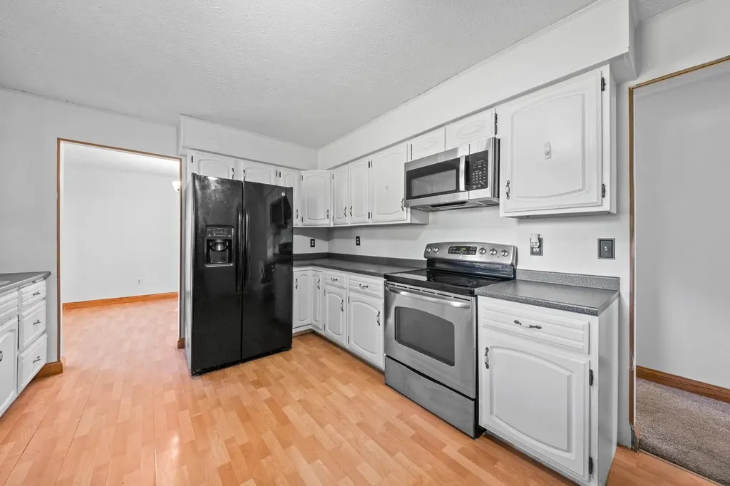 92 Pearl Lane Louisa KY 41230