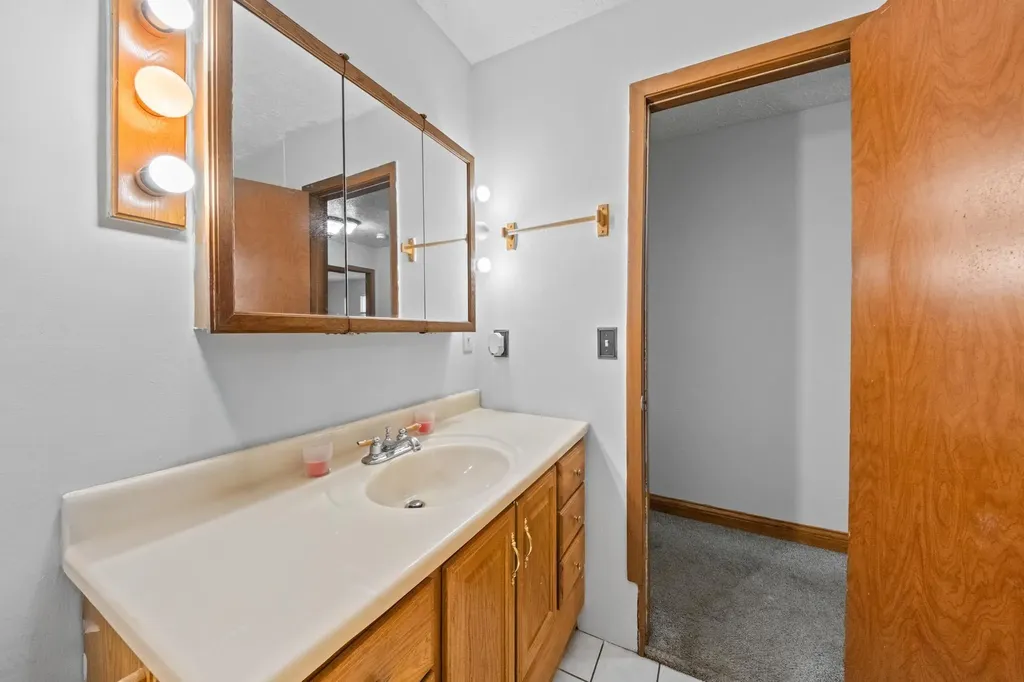 92 Pearl Lane Louisa KY 41230