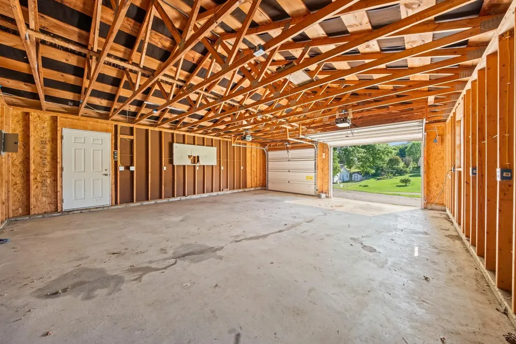 92 Pearl Lane Louisa KY 41230
