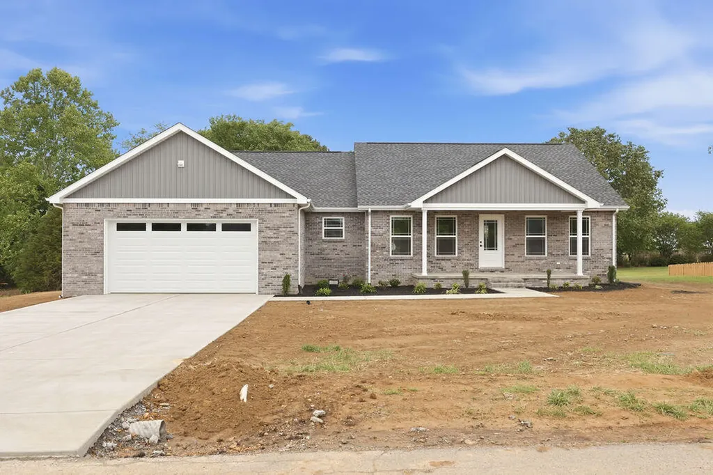 8 Logan Trail Murray KY 42071