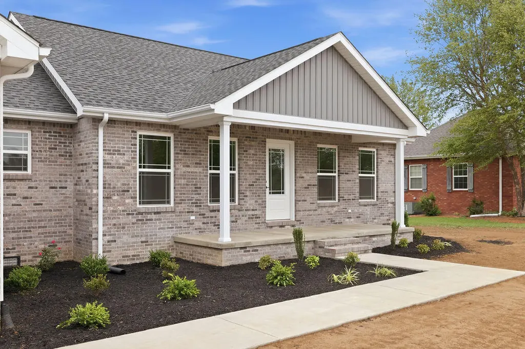 8 Logan Trail Murray KY 42071