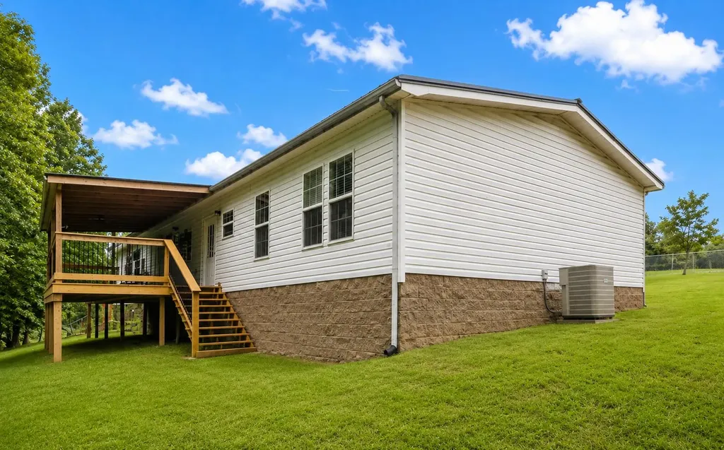 149 Blossom Lane Nancy KY 42544