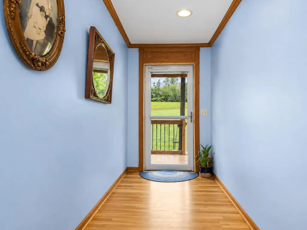 149 Blossom Lane Nancy KY 42544
