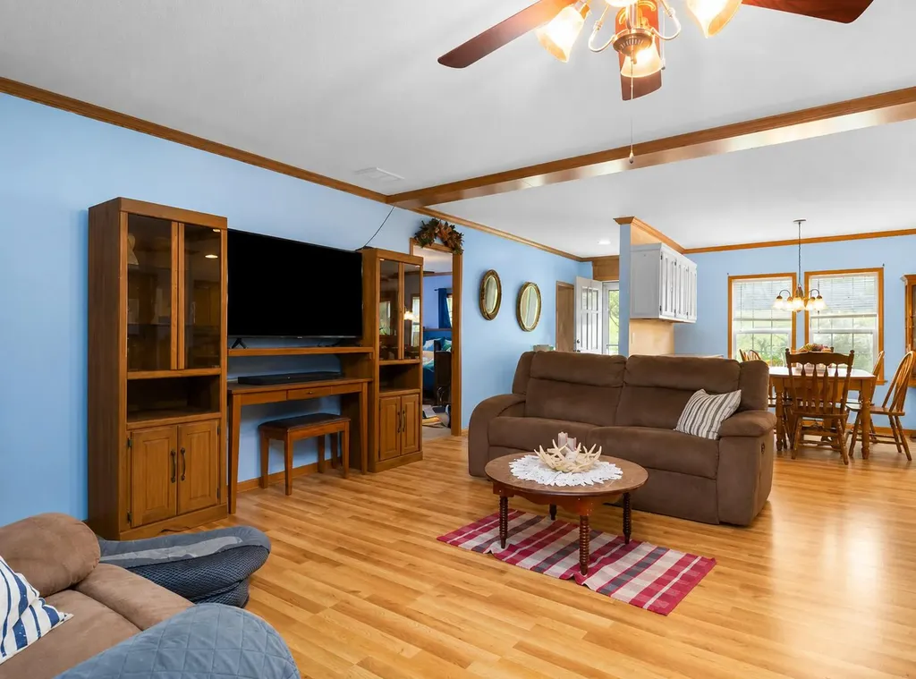 149 Blossom Lane Nancy KY 42544