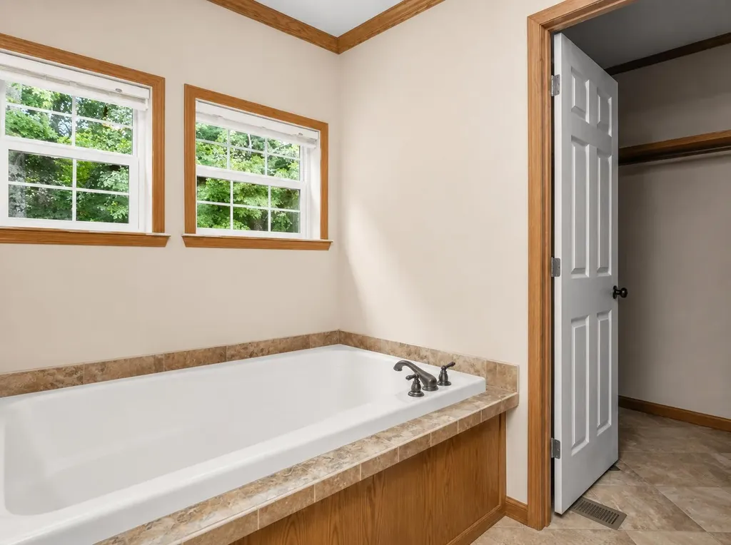 149 Blossom Lane Nancy KY 42544