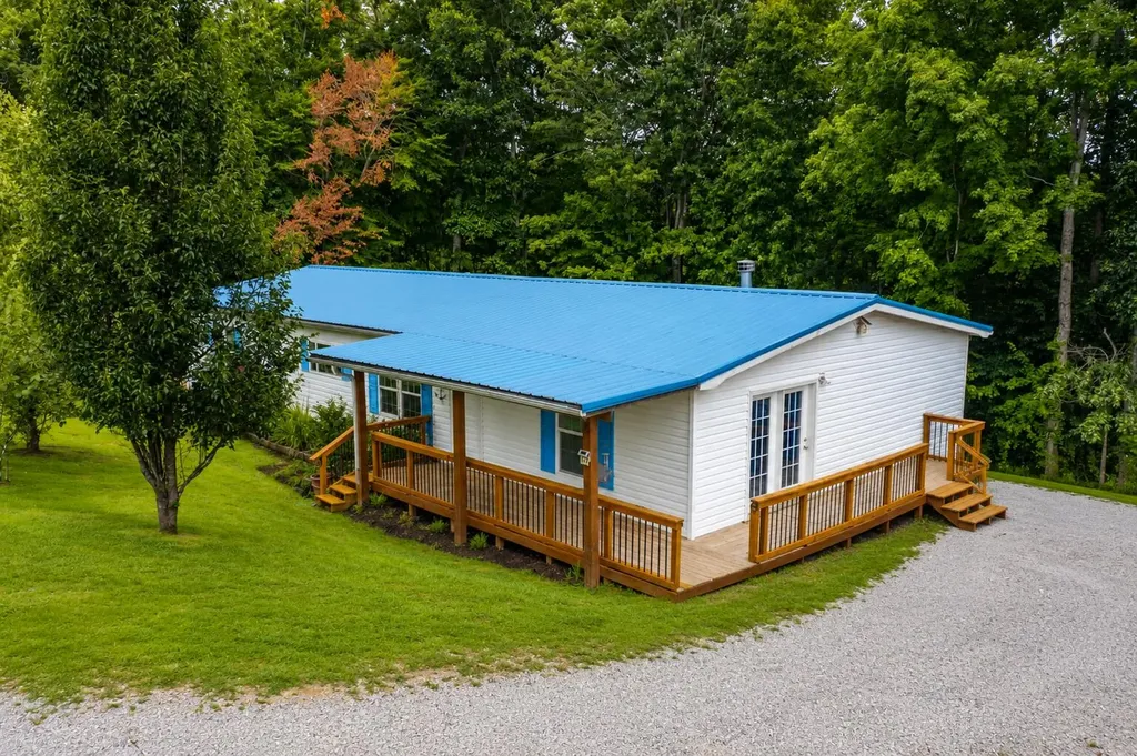 149 Blossom Lane Nancy KY 42544
