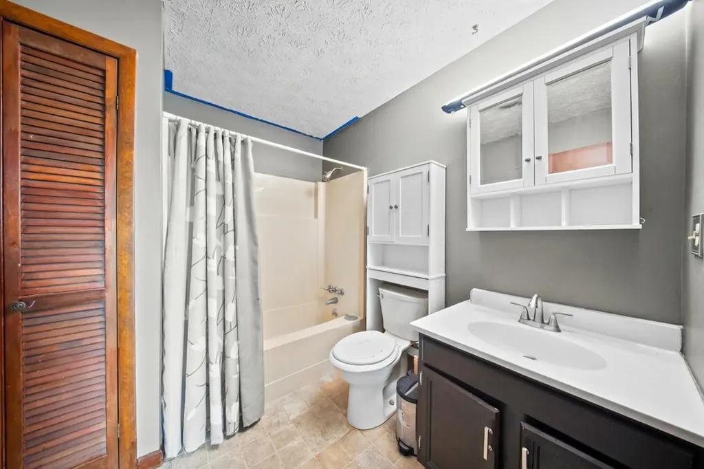 76 Verna Drive Russell KY 41169