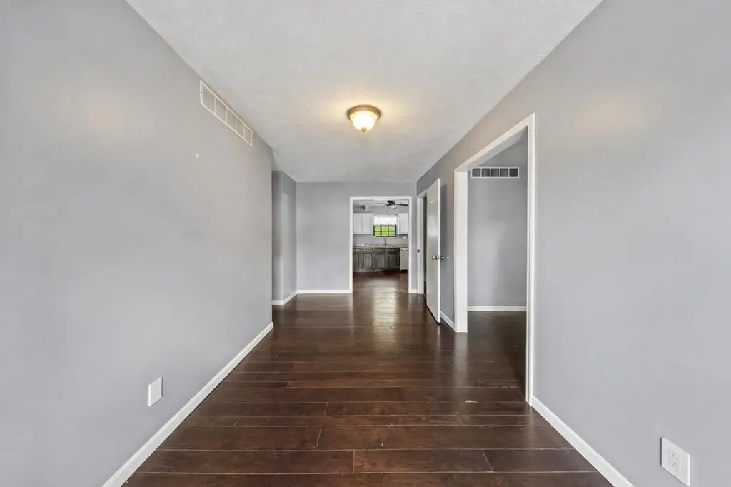 76 Verna Drive Russell KY 41169