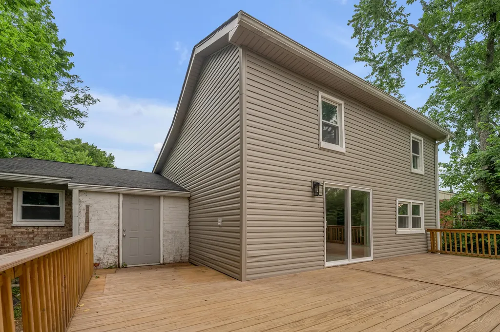 2434 Seine Road Lexington KY 40504